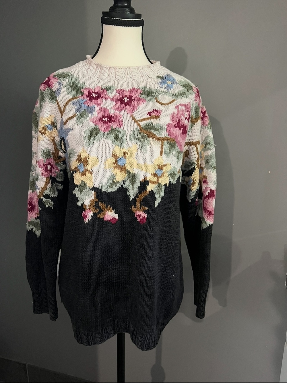 Vintage knitted willow Ridge floral Fair Isle sweater. Cottagecore. Size S. VGUC